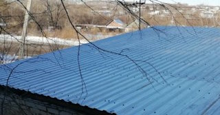 Демонтаж поликарбоната с крыши в Костроме - услуги по доступной цене от 619 рублей