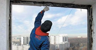 Демонтаж остекления балкона в Костроме - цена от 567 руб. - Сварной-Кст