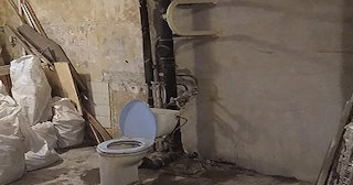 Демонтаж сантехкабины в панельном доме - цена от 1031 рублей | Сварной-Кст